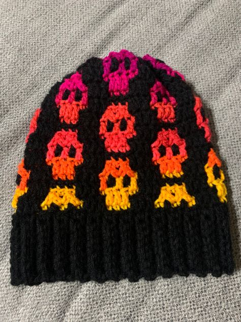 Trying a pattern using a mosaic crochet pattern. 🖤 the colors in this one! Skull Graph Crochet Pattern, Tapestry Crochet Skull Pattern, Skull Beanie Crochet Pattern, Skull Cap Beanie Crochet Pattern, Crochet Skull With Pink Blankets, Crochet Skull, Crochet Beanie, Crochet Projects, Mosaic