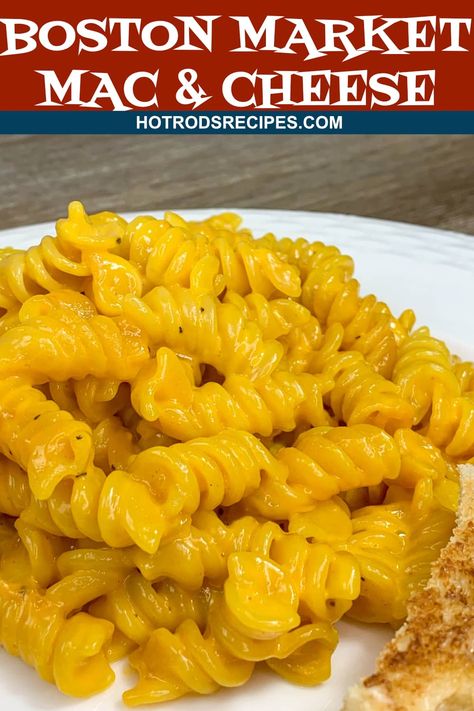 Boston Market Mac And Cheese, Copycat Mac And Cheese, Pasta And Veggies, Gourmet Mac And Cheese, Zucchini Side Dishes, Boston Market, Boxed Mac And Cheese, Meatless Main Dishes, Mac And Cheese Recipe