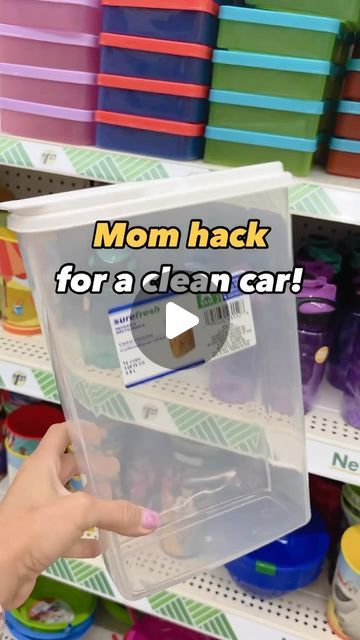 Diy Trash Can For Car, Car Organization Ideas Diy, Diy Car Trash Can Ideas, Plastic Grocery Bag Storage Diy, Car Bin Ideas, Mini Van Hacks, Car Garbage Can Diy, Diy Car Storage, Dollar Tree Car Organization Ideas