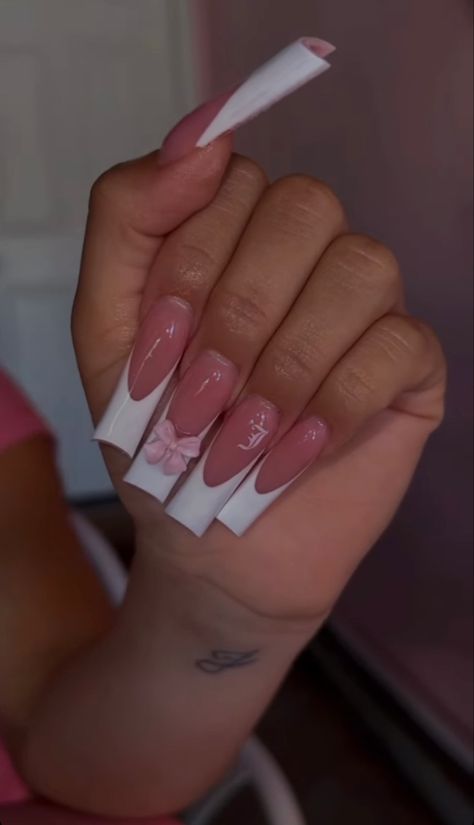 Acrylic Nails With J Initials On Them, Cute Nails With Initials Long, Dark Red Nails With Initial, Tapered Square Nails With Initial, Nails Acrylic J Initial, Long Square Acrylic Nails Letter J, Baddie Nails With Initials, Nails With J Initial, J Initial Nails