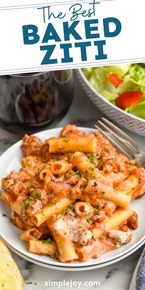 This Baked Ziti with sausage is amazing comfort food. Your whole family will love this delicious baked pasta, and you will love that it can be made in advance! Best Baked Ziti With Ricotta, Baked Ziti Crockpot, Baked Ziti With Italian Sausage, Crock Pot Ziti, Bake Ziti, Classic Baked Ziti, Easy Baked Pasta, Ziti With Sausage, Bake Pasta