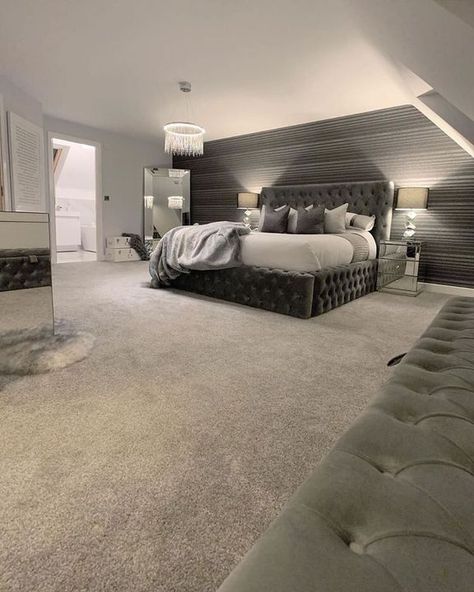 Luxury Room Bedroom, Dream House Rooms, Teen Bedroom Decor, Luxury Rooms, Girl Bedroom Decor, Stylish Bedroom, Dream Room Inspiration, Master Bedrooms Decor, Room Inspiration Bedroom