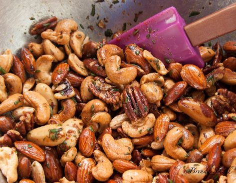 THE UNION SQUARE CAFE'S BAR NUTS - Best of BS Beer Nuts Recipe, Nut Mix Recipe, Bar Nuts, Rosemary Butter, Maldon Salt, Beer Nuts, Flavored Nuts, Spicy Nuts, Snack Mix Recipes