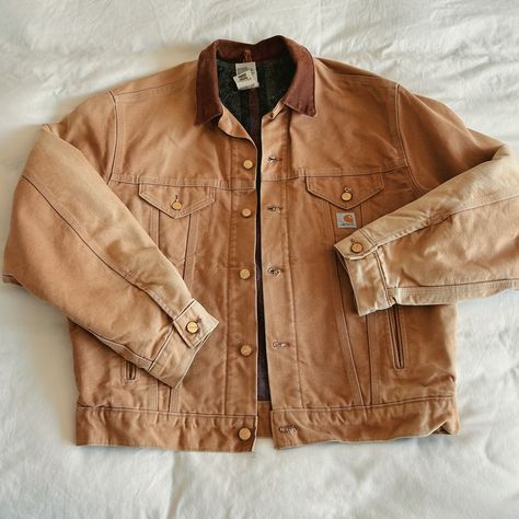 Carhartt J148 BRN blanket lined trucker style jacket Size L $130 Comment “I want it” or dm me if you would like to buy this jacket 🤎 Trucker Jacket Outfit Women, Trucker Jacket Outfit, Trucker Jacket Women, Jacket Outfit Women, Carhartt Jacket, Jacket Outfit, Outfit Women, Trucker Jacket, Jacket Women