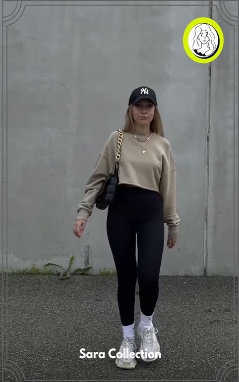 Stylish Women's Gym Outfits That Boost Your Confidence Airport Clothes, Leggings Casual Outfit, Black Leggings Casual, Outfits Leggins, Leggings Outfit Ideas, Cute College Outfits, Look Legging, Black Leggings Outfit, Leggings Outfits