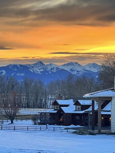 Montana Winter, View From My Window, Montana Usa, Sun Illustration, Bozeman Montana, I Love America, Window View, Night Sky Photos, Winter Solstice