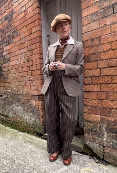 Victorian Mens Fashion, Classic Menswear, Mens Fashion Rugged, Century Clothing, Polar Express, Older Fashion, Pants Design, Vintage Clothes, Historical Clothing