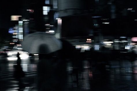 blurry city pinterest: notellen Rukia Bleach, Crystal Castles, Dark City, Dark Paradise, Night Vibes, Macbook Wallpaper, Ex Machina, Jolie Photo, Night City