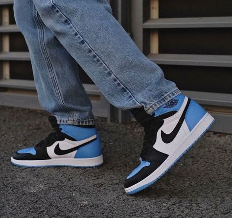 Air Jordan 1 Blue, Jordan Unc, High Air Force 1, Jordan 1 Unc, Jordan 1 Blue, Blue Toes, Jordan Sneaker, Exclusive Sneakers, Adidas Spezial