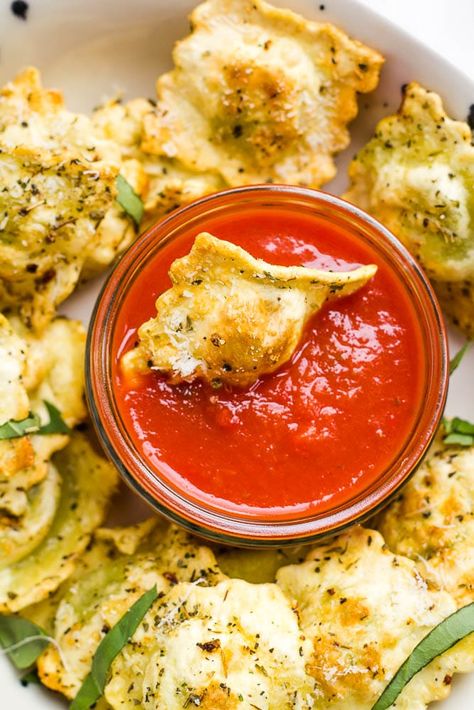 Air Fried Pasta Shells, Fried Ravioli Recipe Air Fryer, Airfry Ravioli Recipe, Air Fryer Ravioli Bites, Air Fryer Pasta Shells, Air Fryer Million Dollar Ravioli Bites, Air Fryer Ravioli Fresh, Air Fryer Ravioli Frozen, Fried Ravioli Recipe Frozen