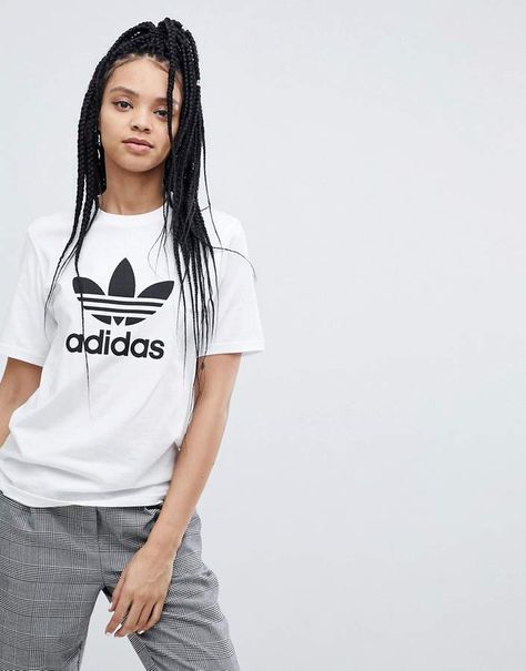 adidas Originals adicolor Trefoil Oversized T-Shirt In White Addidas Shirts, Sweat Adidas, Oversize Tshirt Outfits, Outfit Oversize, Women Tees, Streetwear Mode, T Shirt Oversize, Shirts Women, Tshirt Outfits