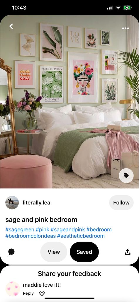 Preppy Pink And Green Bedroom, Light Green Rooms, Young Woman Bedroom, Pink Green Bedrooms, Girls Bedroom Green, Green Girls Rooms, Light Green Bedrooms, Green And White Bedroom, Pink Dorm Rooms