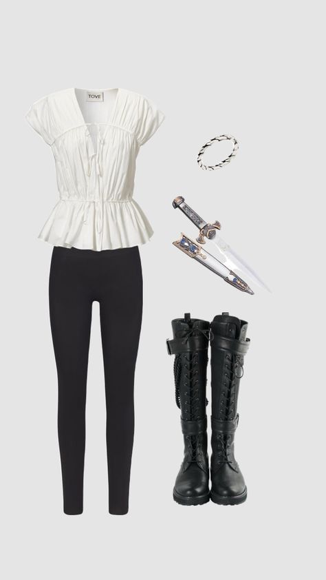 paedyn gray training fit! #paedyngray #books #booktok #bookrecs #outfits #outfit #outfitinspo #powerless #laurenroberts #characteraesthetic #aeshetic Gray Outfits, Gray Outfit, Lauren Roberts, Halloween Inspo, Grey Outfit, Character Aesthetic, Athletic Wear, Grey, Outfit Inspo