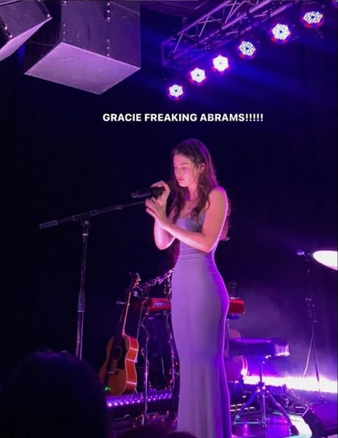 Shes Perfect, Valley Girls, Gracie Abrams, Fav Celebs, I Love Girls, Stage Outfits, Girl Crush, Cutie Patootie, Favorite Person