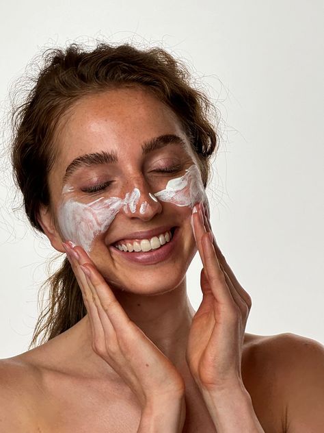 #Dry_Sensitive_Skin #Beta_Carotene #Sleeping_Mask #Night_Cream Mask On Face, Dry Sensitive Skin, Beta Carotene, Sleeping Mask, Vitamin A, Night Cream, Night Creams, Sleep Mask, Skin Moisturizer