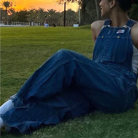 Vintage dark blue Dickies denim overalls. Dickies Overalls, Denim Overalls, Dark Blue, Overalls, Women's Fashion, Blue, Clothes