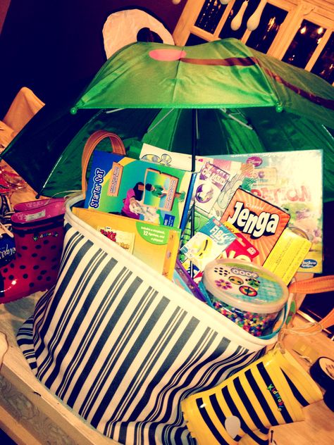 Rainy day basket!  rainboots, operation, jenga, stickers, puzzles, perler beads, busy books, kinetic sand, etc Rainy Day Auction Basket Ideas, Rainy Day Basket, Silent Auction Gift Basket Ideas, Holiday Raffle, Long Basket, Silent Auction Basket, Game Basket, Auction Gift Basket Ideas, Rainy Day Games