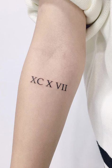 Best Roman Numeral Tattoo Ideas Roman Number Tattoo, Birthdate Tattoo Ideas, Tattoos Roman Numerals, Birthdate Tattoo, Roman Numeral Tattoo, Numeral Tattoo, Roman Numeral Tattoos, Tattoos Matching, Number Tattoos