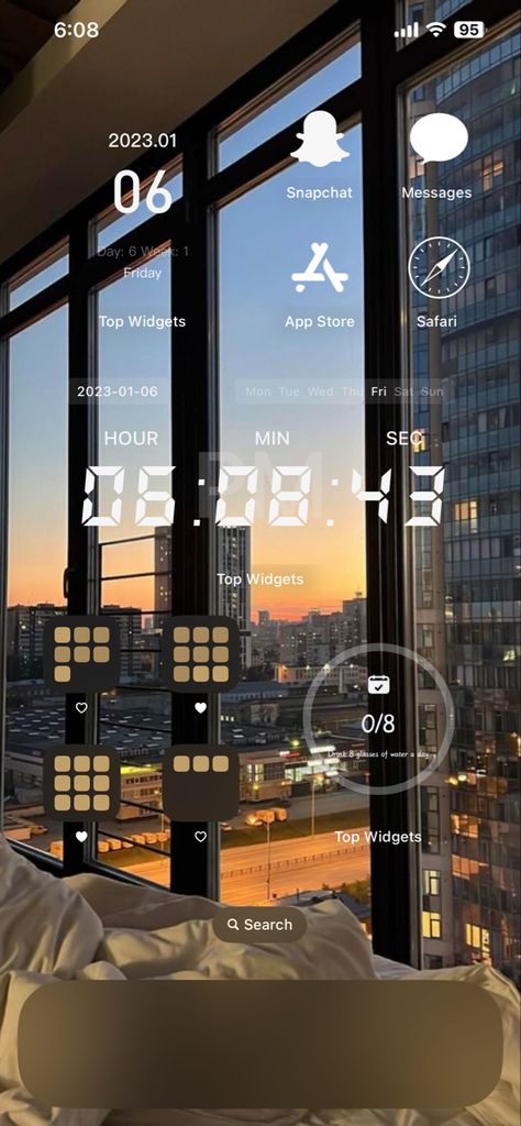 City Phone Layout, City Iphone Layout, City Homescreen, Snapchat Message, Ipad Organizer, Ios Ideas, City Layout, Screen Layout, Phone Inspo