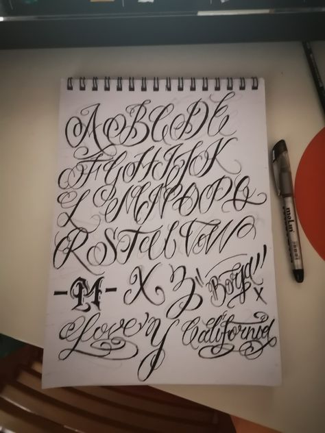 Chicano Cursive Lettering, Chicano Tattoos Lettering, Fancy Cursive Fonts, Graffiti Alphabet Styles, Tattoo Lettering Alphabet, Tattoo Script Fonts, Tattoo Fonts Alphabet, Alphabet Lettering, Lettering Styles Alphabet