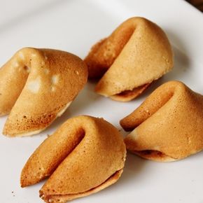 Psychic Party, Fortune Cookie Recipe, Homestuck Aspects, Fortune Cookies Recipe, Gluten Free Chinese, Fortune Cookies, Gluten Free Sweets, Gluten Free Treats, Gf Recipes