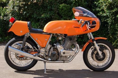 The 10 Best Italian Motorcycles of All Time Back In 1967, Monster Motorcycle, Cafe Racer Moto, Cafe Racer Style, Motorbike Design, Italian Motorcycles, Biker Lifestyle, The Lightning, Motorcycle Art