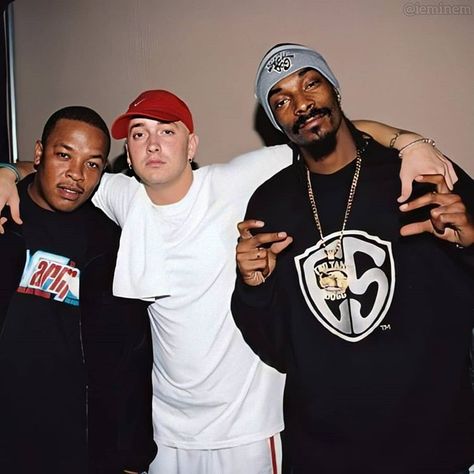 Kendrick Lamar, Dr Dre, Snoop Dogg, Eminem, White, Instagram