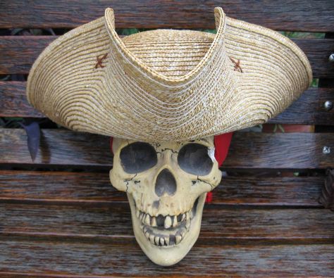 Straw Tricorn Pirate Hat by GreenDragonWorkshop How To Make A Tricorn Hat, Make A Pirate Hat, Decorated Pirate Hat, Adjustable Brimmed Pirate Hat, Straw Hat Diy, Pirate Tricorn Hat, Cavalier Hat, Pirate Halloween Decorations, Tricorn Hat