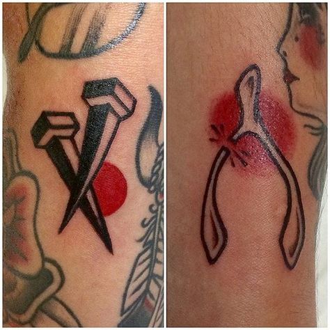 Traditional Wishbone Tattoo, Wishbone Tattoo, Filler Tattoo, Tattoos And Meanings, Facial Tattoos, Baby One More Time, Traditional Tattoo Art, Hand Poke, American Traditional Tattoo