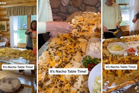 Nacho Table Party, Nacho Table, Nachos Grande, Taco Table, Nacho Party, Beer Pulled Pork, How To Make Nachos, Nacho Toppings, Chicken Nachos Recipe