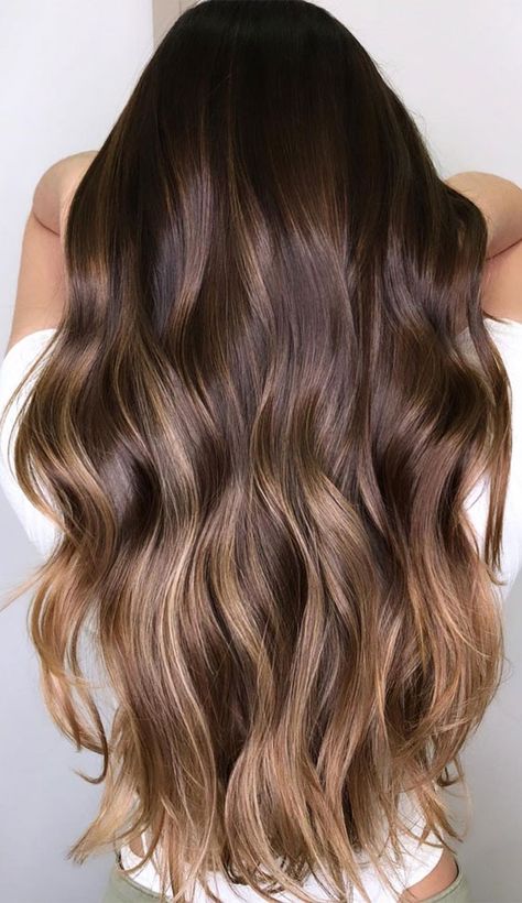 Long Thick Brown Hair With Highlights, Hair Frosting 2022 Brunette, Carmel Low Lights On Brown Hair, Root Shadow Brunette To Blonde, Dark Brunette Balayage Hair Caramel Ombre Chocolate Brown Short Hair, Ombre Hair Color For Dark Brown Hair, Warmer Balayage, Hair Summer 2023, Balayage Summer