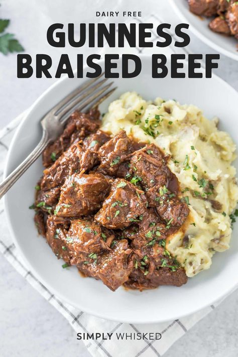 Braised Beef Recipes, Braised Steak, Dairy Free Mashed Potatoes, With Mashed Potatoes, Dutch Oven Recipes, Beef Recipe, Braised Beef, Chuck Roast, Irish Recipes