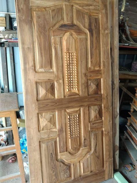 Door Design Sagwan, Sagwan Door Design, Teak Door Design, Door Design Exterior, Simple Door Design, Modern Door Design, Interior Door Design, Teak Door, Simple Door