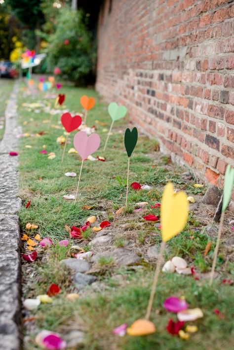 Festival Decor, Wildflower Wedding, Wedding Goals, Festival Wedding, Wedding Deco, Anniversary Parties, Backyard Wedding, Barn Wedding, Garden Wedding