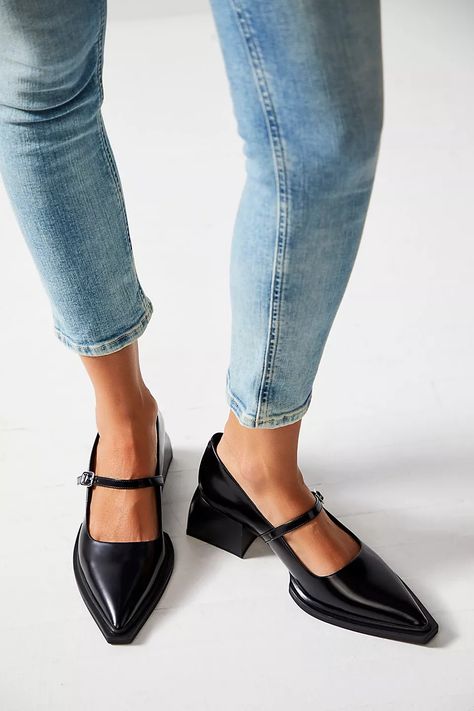 Vagabond Vivian Heels | Free People Shoe Inspo, Chunky Block Heels, Mary Jane Heels, Fabulous Shoes, Fall Shoes, Crazy Shoes, Stylish Shoes, Work Shoes, Wedge Heels