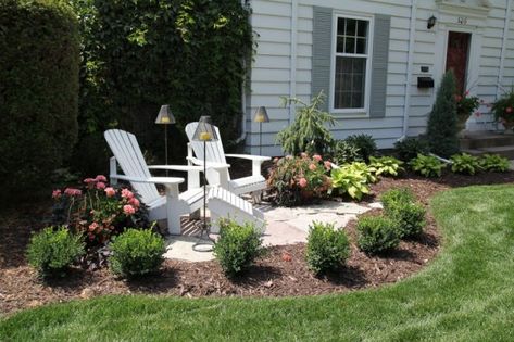 Outdoor Seating Area Front Yard, Front House Sitting Area, Flagstone Sitting Area, Front Yard Landscaping Ideas Nc, Front Yard Colonial Landscaping, Sitting Ideas In Garden, Flagstone Patio Front Yard, Sitting Area Front Of House, Paver Sitting Area Front Yard