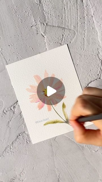 Lisa Lam | Watercolorist on Instagram: "Easy Watercolor Daisy For Beginners 🌸" Water Colour Daisies, Daisy Watercolor Painting Easy, Watercolour Art Easy, Watercolor Art For Beginners Simple Easy, Easy Watercolor Art For Beginners, Watercolor Art For Beginners Tutorials, Water Colors For Beginners, Watercolor Flowers Easy, Watercolour Daisy