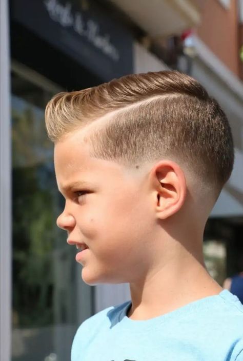 Kids Barber Haircut, Boys Haircut Hard Part, Kids Burst Fade, Kids Fade Haircut Boy Hair, Boys Hair Cuts Longer On Top, Kids Fade Haircut, Modern Boy Haircuts, Boys Fade Haircut, Boys Haircut Styles