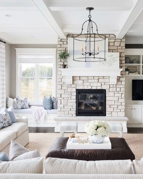 Indah Island - Natalee Bowen on Instagram: “Window seats, fireplace, rattan rugs panelled roofing and linen lounges... what more could you add? 📸@spacecrafting_photography ⠀⠀⠀⠀⠀⠀⠀⠀⠀…” Bria Hammel Interiors, Built In Bench Seating, Built In Around Fireplace, Bria Hammel, Built In Window Seat, Fireplace Windows, Family Room Addition, Fireplace Seating, Fireplace Bookshelves