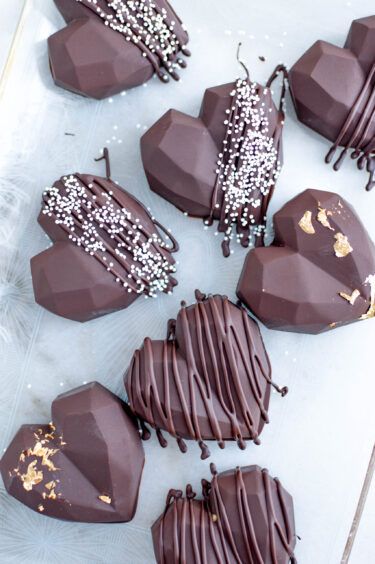 Chocolate Business Ideas, Homemade Chocolate Peanut Butter, Chunky Monkey Ice Cream, Chocolate Business, Peanut Butter Cups Recipe, Chocolate Covered Strawberries Bouquet, Heart Shaped Chocolate, Chocolate Covered Treats, Chocolate Peanut Butter Cups