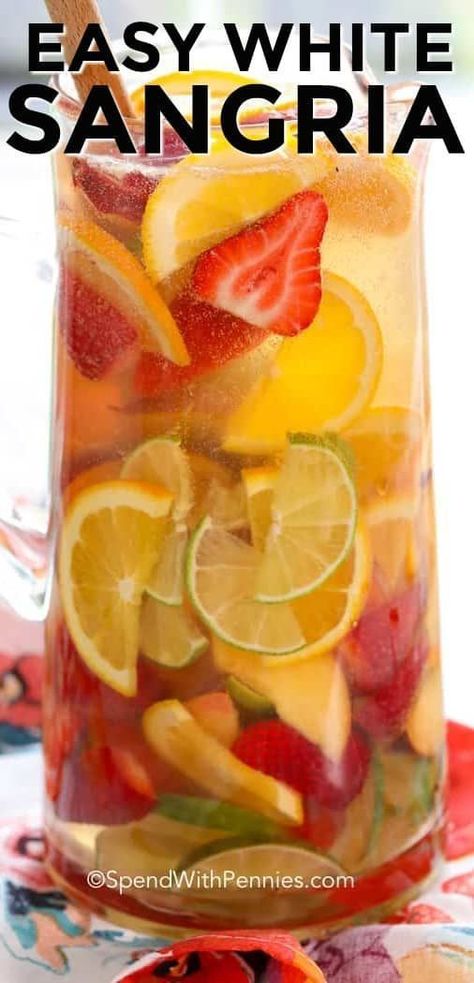 Easy White Sangria - Spend With Pennies Easy White Sangria, Summer Sangria Recipes, White Wine Sangria Recipe, Sparkling Sangria, White Sangria Recipe, Easy Sangria Recipes, White Wine Sangria, Wine Sangria, Peach Sangria