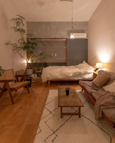 Room Inspiration Minimalist, Dream Apartment Decor, Cosy Room, Living Bedroom, Minimalist Room, Apartment Decor Inspiration, Dream Room Inspiration, Room Makeover Bedroom, Room Makeover Inspiration