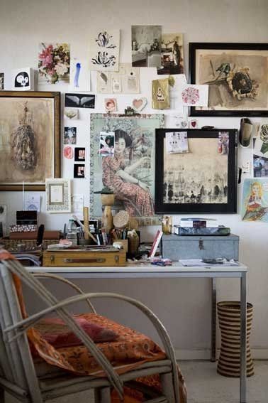 workspace with a serious inspiration wall Cluttered Desk, Bohemian Glam, Decor Studio, Creative Workspace, A Desk, Inspiration Wall, Office Inspiration, Studio Space, Space Crafts