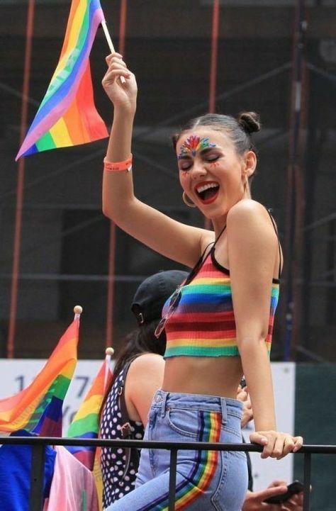 Pride Parade Outfit, Gay Pride Parade, Pride Makeup, Pride Day, Pride Outfit, Pride Parade, Victoria Justice, Lgbtq Pride