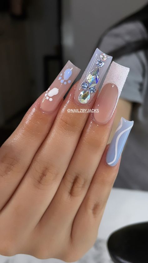 Baby shower nails
Blue nails
Bling nails
Long nails
Swarovski nails Blue Maternity Nails, Gender Reveal Nails Ideas Acrylic Simple, Gender Nails Ideas Reveal, Babyshower Nails For Boys, White Gender Reveal Nails, Baby Boy Acrylic Nails, Baby Shower Nails For Boys, Nails Baby Shower Boy, Pregnancy Nail Ideas