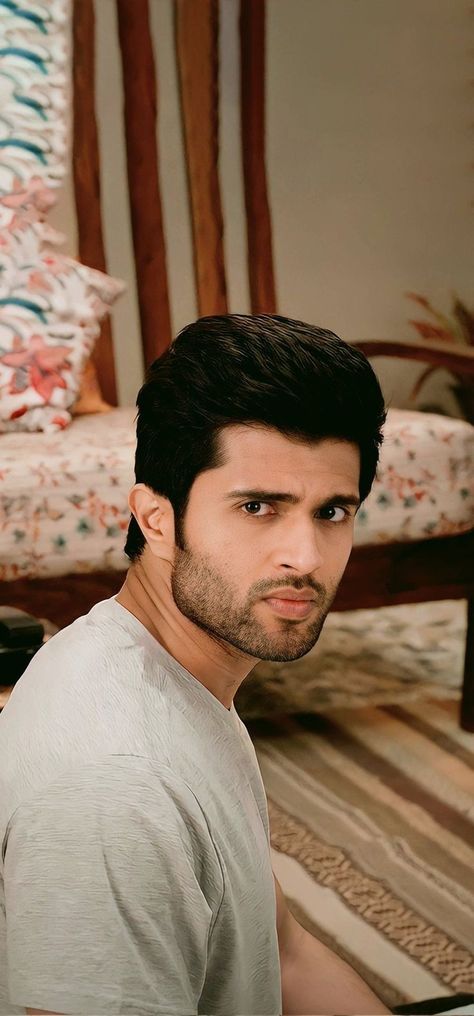 Vijay Devarakonda Hairstyle, Attitude Pic, Vijay Deverakonda, Alia Bhatt Photoshoot, Disney Princess Elsa, Vijay Devarakonda, Francisco Lachowski, Indian Flag, Mens Hair