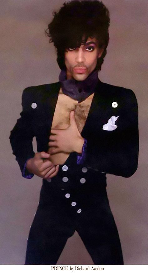 Classic Prince • 1982-1983 '1999' - Richard Avedon 'Rolling Stone Photo Session'! Prince 1999, 90s Music Artists, Prince Musician, Rick James, Prince Tribute, Pictures Of Prince, Rip Prince, Raspberry Beret, Prince Purple Rain