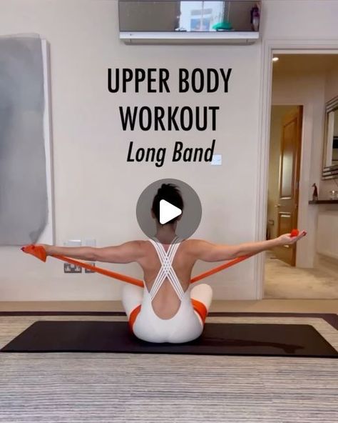 Tania Franses on Instagram: "🤍🔥Upper Body Longband Workout🔥🤍

Happy Wednesday, everyone 😊 Here’s the perfect seated workout to target ALL your posture muscles: shoulders, arms and back💪🏼 You could even do it in front of the TV! 😉

————————————————————————
Like 🌟 Save 🌟Share 🌟 Do 🌟
————————————————————————

TIPS:
🤍 Do each move x10-12 times
🤍 Focus on quality + not quantity
🤍 EVERYTHING should feel good + NOTHING should feel painful 😣 
🤍 Enjoy 🫶🏼

This is from my NEW 12 minute ‘Long Band Posture Fix’ workout, available on my App. See the last video for more info 🤓

For loads more similar workouts with verbal cues, download my App. Click 🔗 in Bio👆🏼+ start with a 7 day FREE trial🏋️‍♀️

Have a great rest of your week 😘 

————————————————————————

#wednesdayworkout #pos Workout Elastic Band, Posture Muscles, Seated Workout, Pilates Core Exercises, Medium Length Hair Up, Posture Fix, Seated Exercises, Quality Not Quantity, Happy Wednesday Everyone