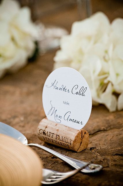 Cork Table marker Cork Place Cards, Wedding Table Planner, Cork Table, Table Markers, Name Card Holder, Venue Decorations, Wine Corks, Cork Crafts, Wedding Places