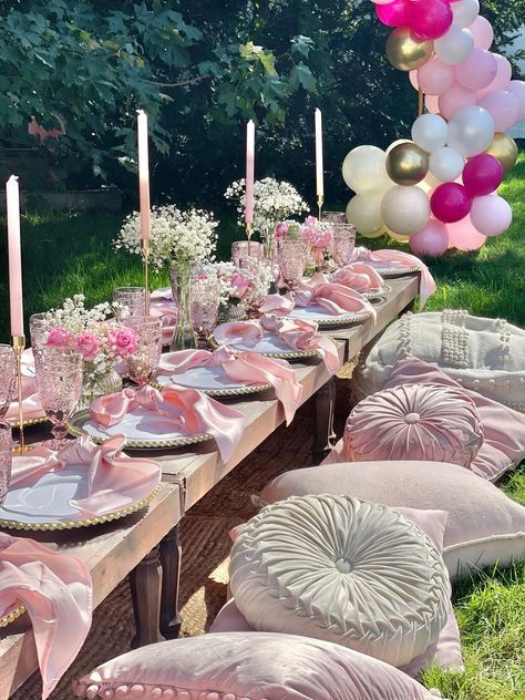 Child Birthday Party, 18th Birthday Party Themes, Sweet Sixteen Birthday Party Ideas, Picnic Birthday Party, Teepee Party, 20th Birthday Party, Backyard Birthday, Birthday Dinner Party, Picnic Decorations